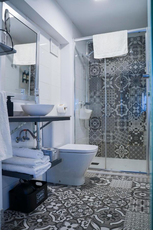 Apartamentos Suites Cariatide Plasencia Dış mekan fotoğraf