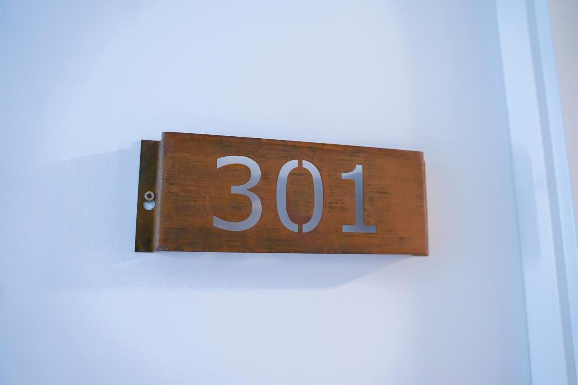 Apartamentos Suites Cariatide Plasencia Dış mekan fotoğraf
